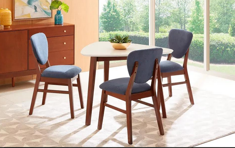 MELODINA GUITAR DINING TABLE