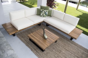 NORMAN'S CAY 3 PC SECTIONAL