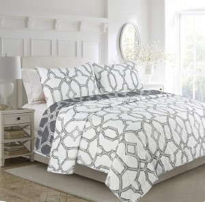 Trellis Pebble F/Q Quilt Set