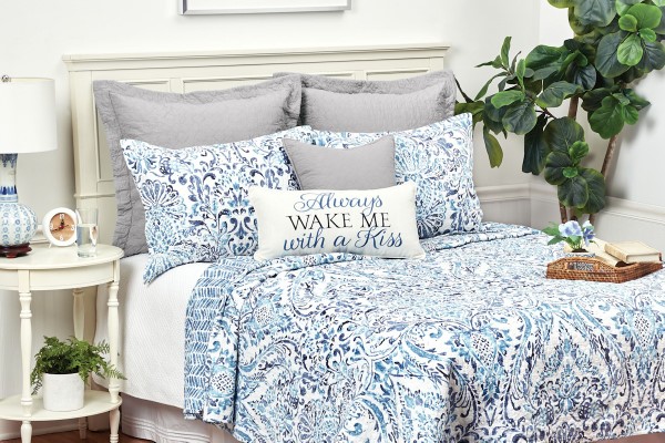 Natalia Damask F/Q Quilt Set