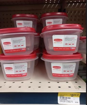 Rubbermaid Plastic Bowl