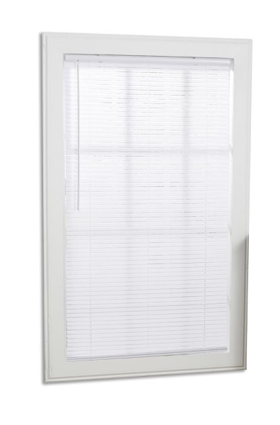 1LIGHT FILTERING MINI BLIND WHT