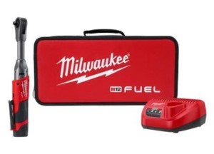 Milwaukee M12 FUEL 3/8 in. Extended Reach Ratchet 1 Battery Kit