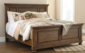 FLYNNTER 3PC PANEL BED KING BRN