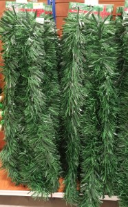 DELUXE GREEN PINE TINSEL GARLAND | 15FT