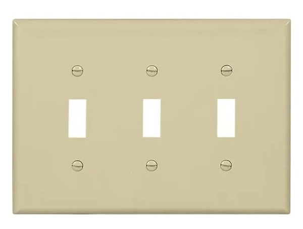 CW WALLPLATE 3G TOGGLE POLY IVO